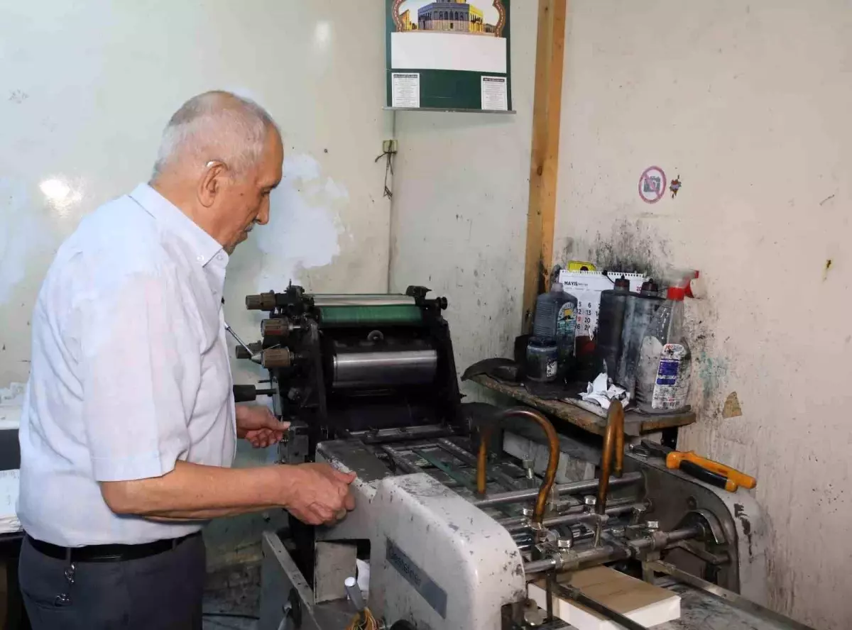 80 yasinda meslegine askla bagli 8JpheUQd