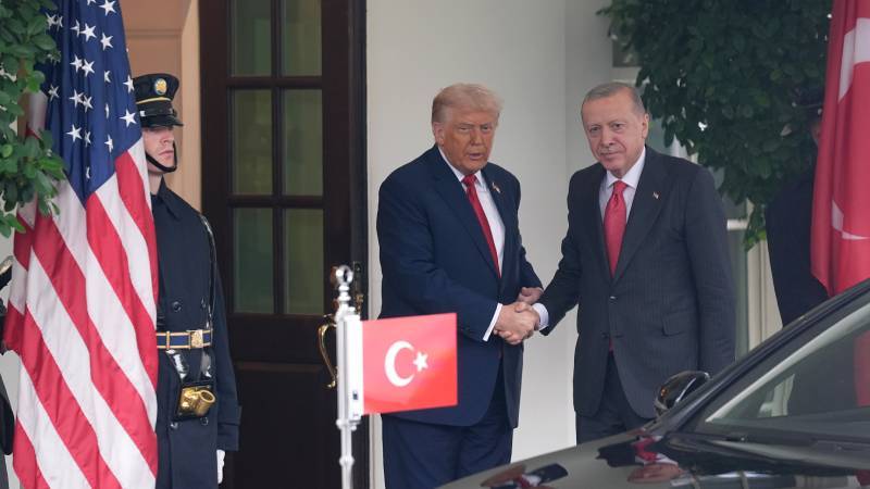 cumhurbaskani erdogan 6 yil sonra beyaz sarayda trump savas rozetiyle f 35e yesil isik yakti caatsa yaptirimlari her an kalkabilir dedi c3jcxIt5