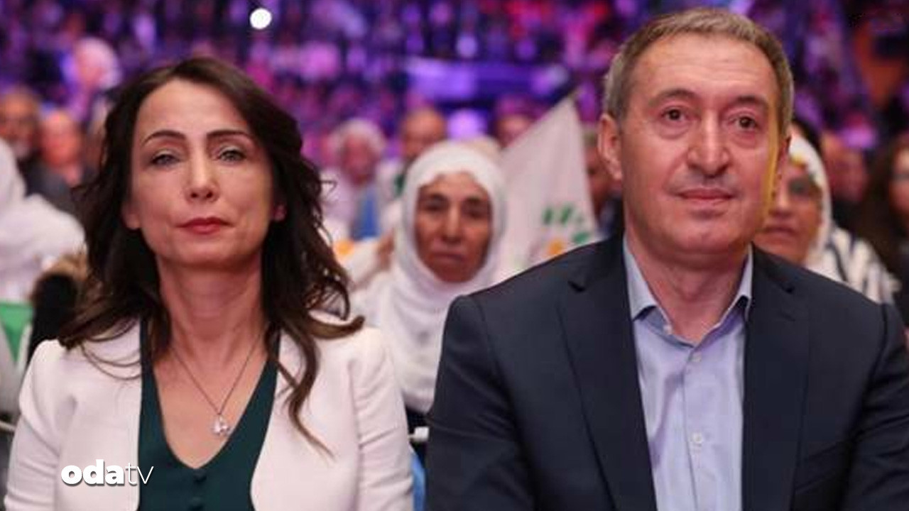 demden ozgur ozelin yeni ofisine ziyaret J4OsGKQ7