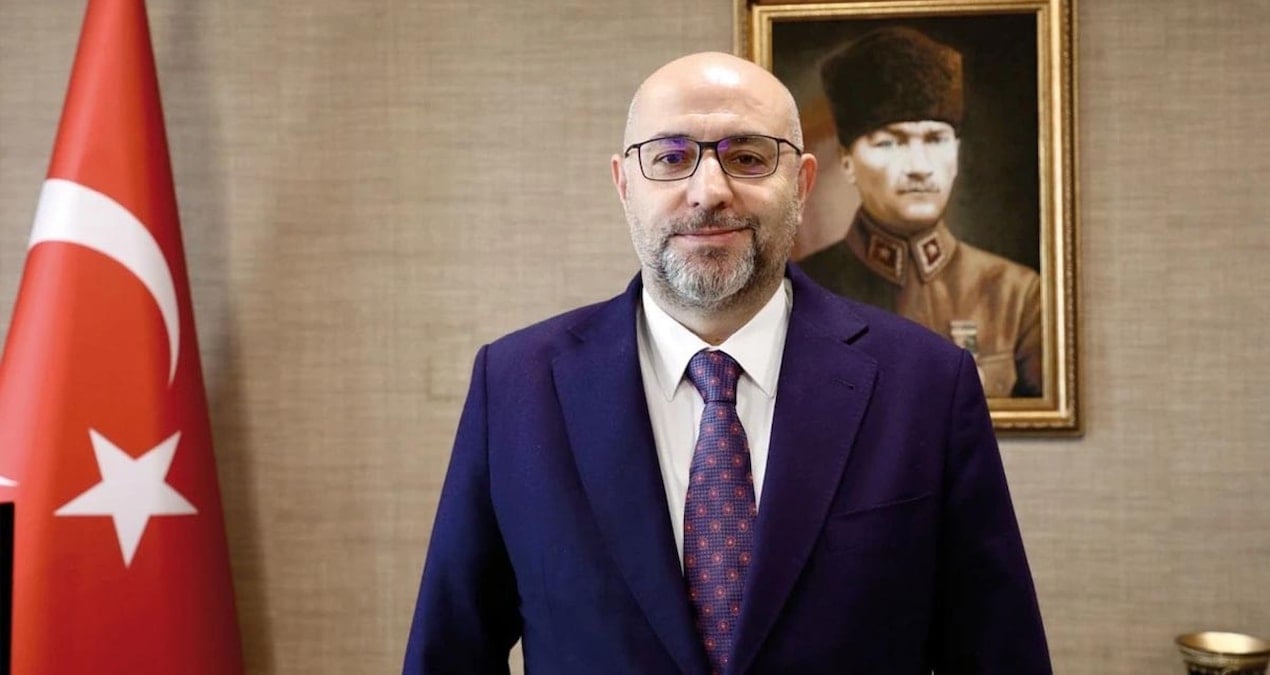 ipa baskani bugra gokce gecim sikintisi cekiyorum 64M81U8A