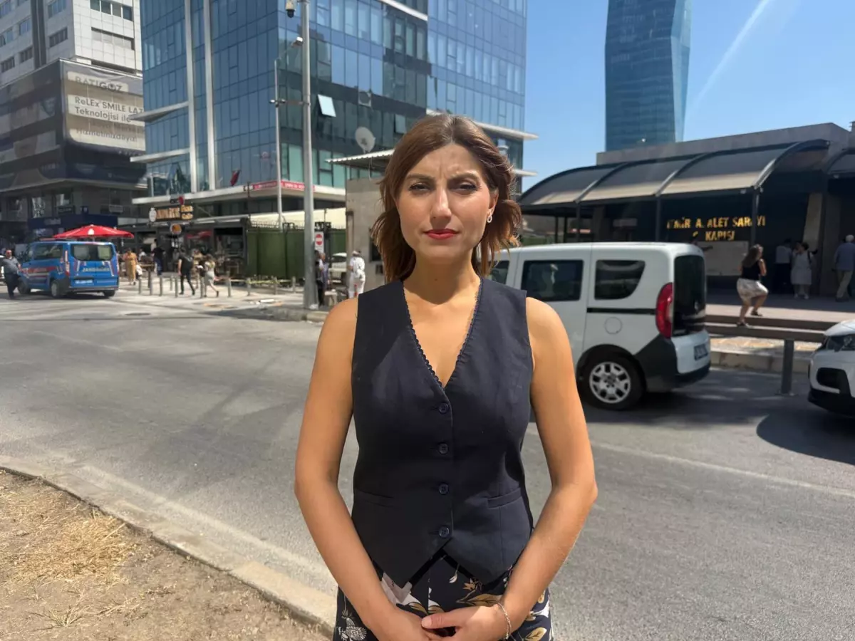 izmirde bosanma davasinda siddet olayi JbGzIK9K