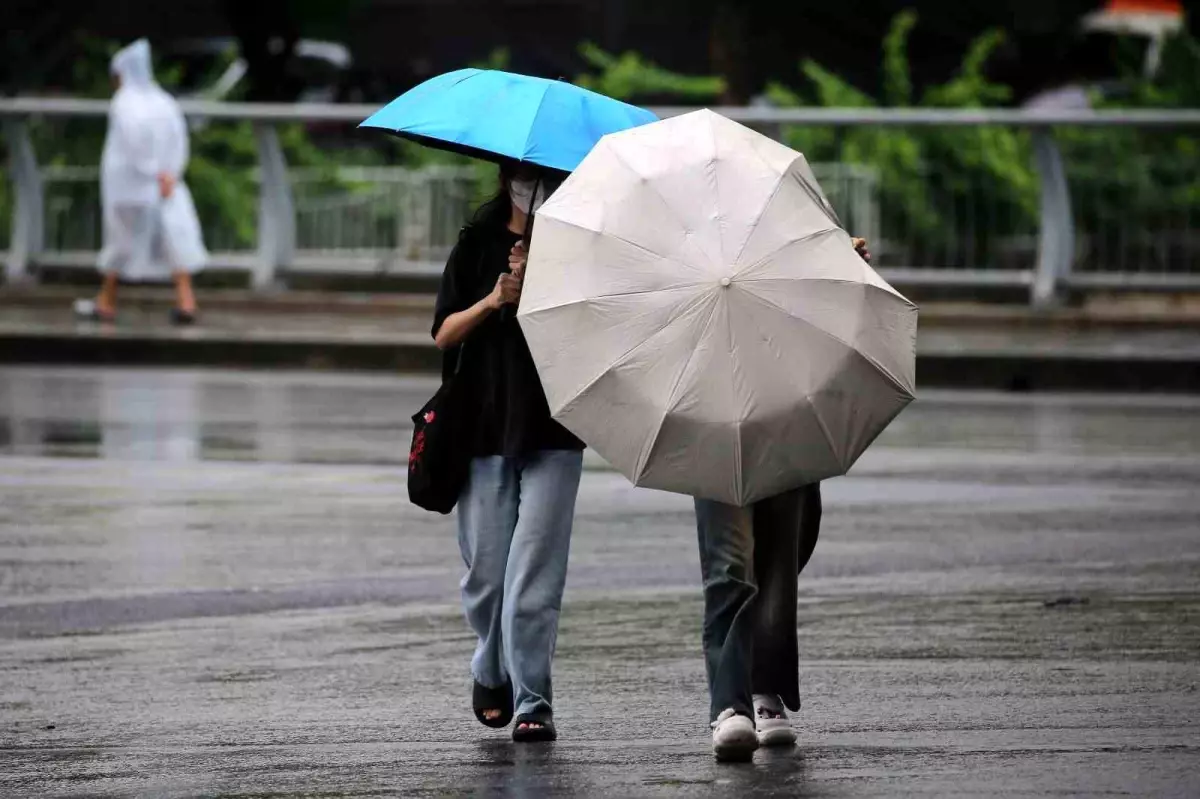 bualoi tayfunu vietnamda can aldi bfyCkNp7