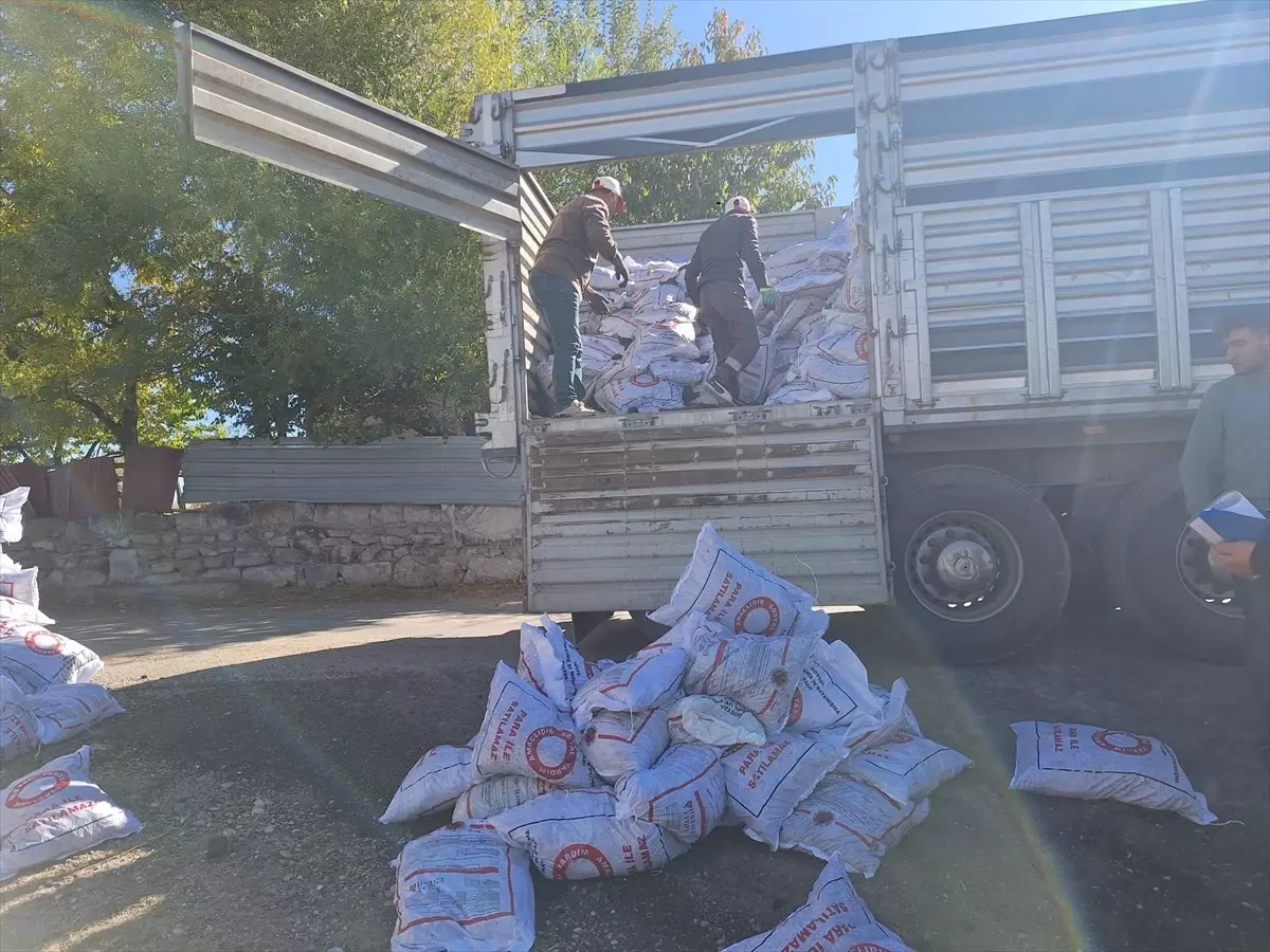 musta 5 bin aileye komur yardimi GupccVCR.jpg