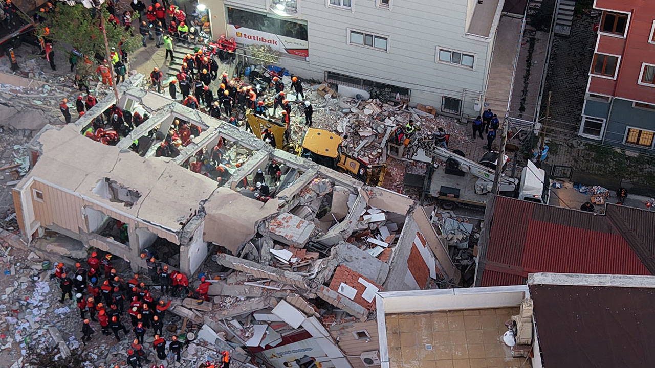 29 ekimde bina cokmustu gebzede coken binada ailesini kaybeden dilaraya aci haber bugun verildi qblhK1Rn.jpg