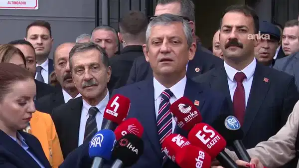 ozgur ozelden akin gurlek aciklamasi 10 ay boyunca maas almis sucustu yakalandi fUHVHKTf.jpg