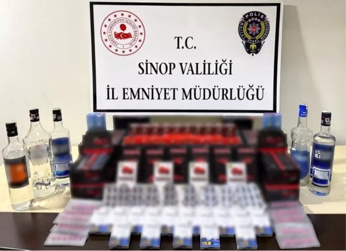 sinopta kacak icki ve cinsel icerikli urunler ele gecirildi Dd67yjuy.jpg