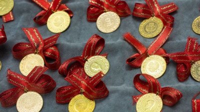 Çeyrek, gram ve yarım altın fiyatları bugün ne kadar? (18 Ocak 2026 güncel altın satış fiyatları)